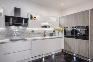 Photo 28- click for photo gallery